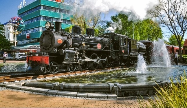 Steam in the Bay - Art Deco Heritage Trains