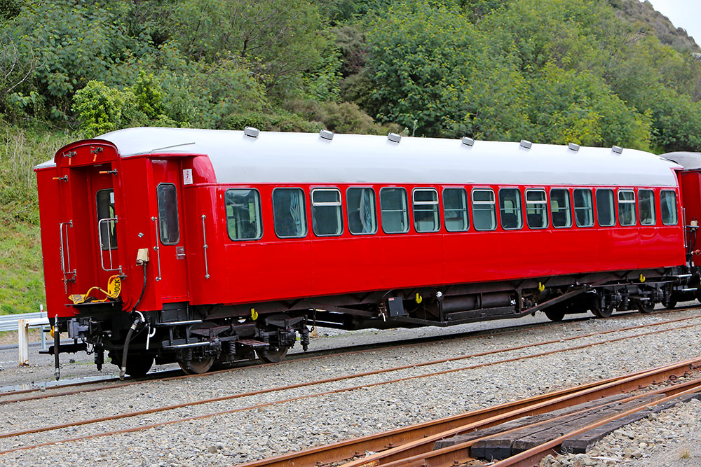 SteamInc A1868