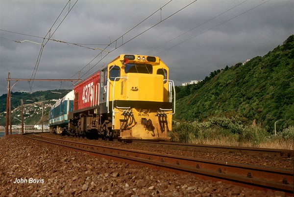 DC4375 with the Endeavour